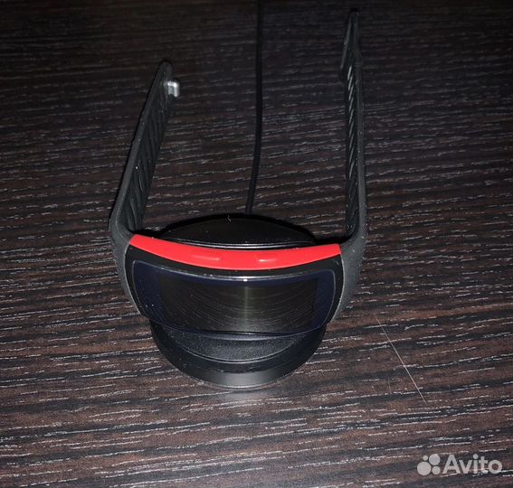 Смарт браслет Samsung Gear Fit 2 Pro