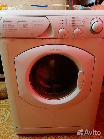 Стиральная машина Ariston avsl 100 на запчасти