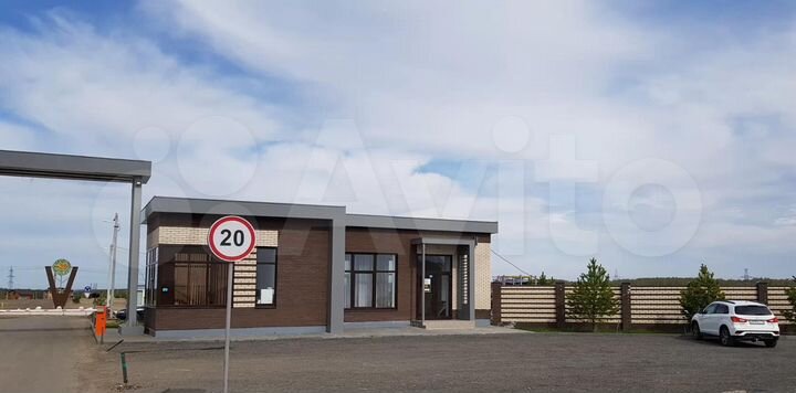 Коттедж 200 м² на участке 5 сот.