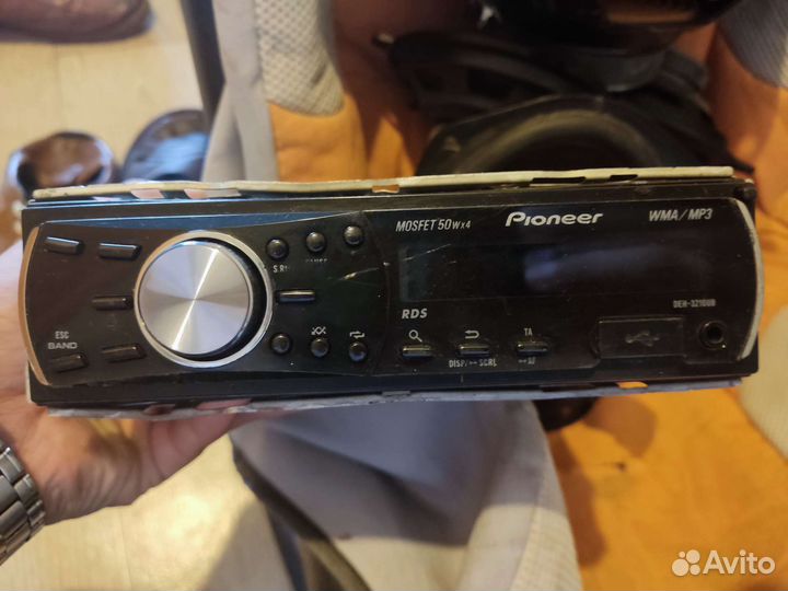 Магнитола Pioneer DEH-3210UB