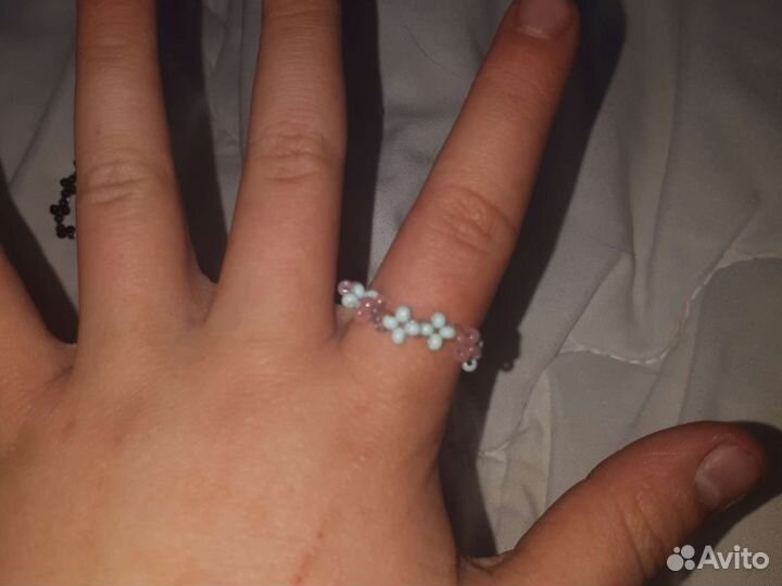 Кольцо для девочек из бисера