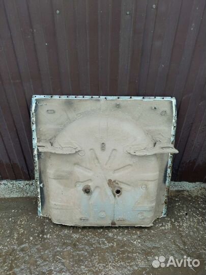 Пол багажника, тазик Renault Duster 4WD