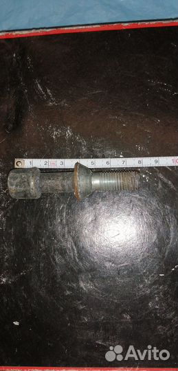 Mercedes-Benz колесные болты оригинал