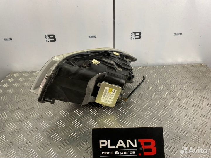 Фара ксеноновая правая Bmw 3 E90