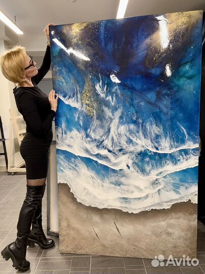 Реалистичная трендовая картина с морем