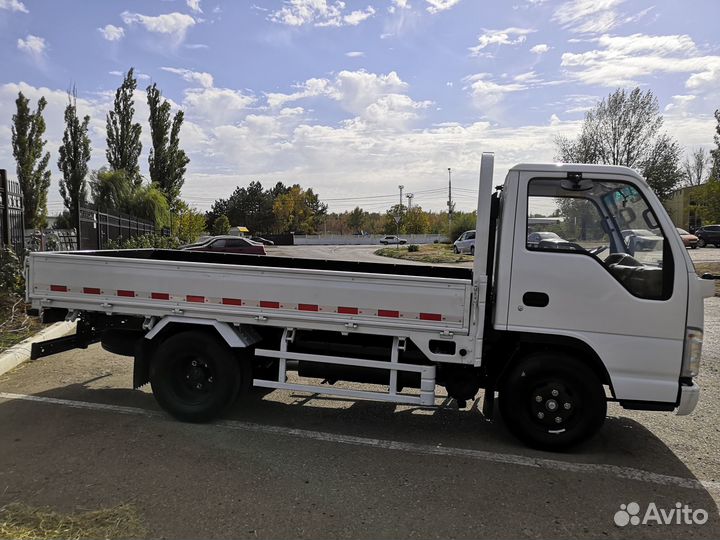 Isuzu ELF (N-series) бортовой, 2024