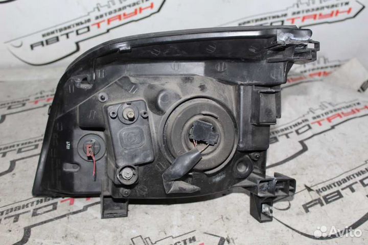 Фара nissan X-trail NT30 PNT30 T30 1669 желтый габ