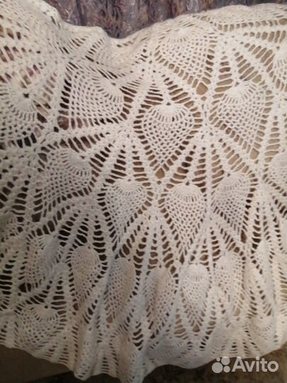 Платок шаль. Тапочки. Носки