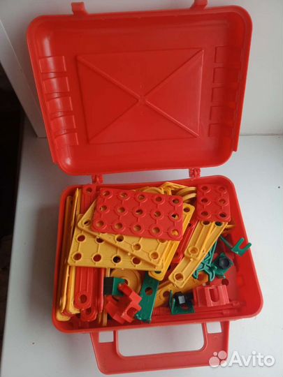 Детский конструктор