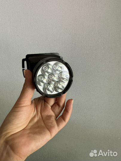 Налобный фонарик