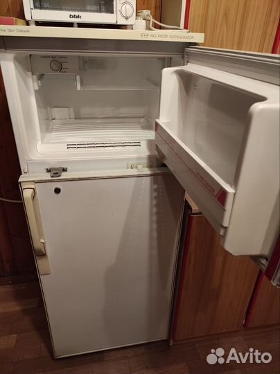 Холодильник westpoint