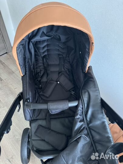 Коляска Adamex mobi Air Deluxe (эко-кожа) 2 в 1