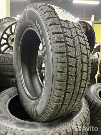 Sailun Ice Blazer Arctic SUV 235/55 R18
