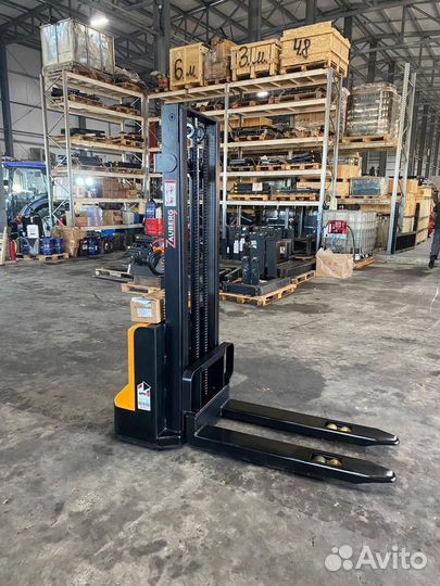 Штабелер (ричтрак) Zauberg S1535, 2023