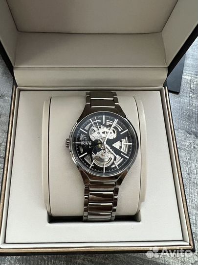 Часы Rado True Open Heart R27510152