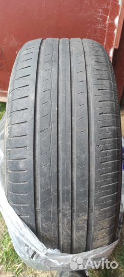Yokohama BluEarth E51 235/55 R18