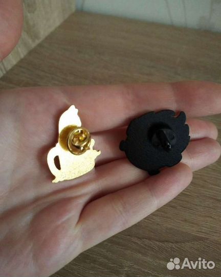 Значки пины броши металл