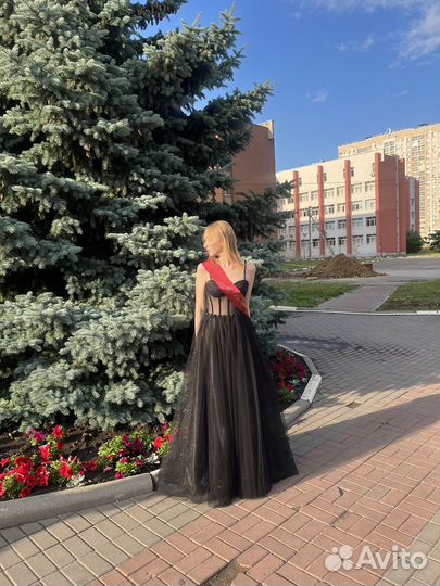 Платье на выпускной