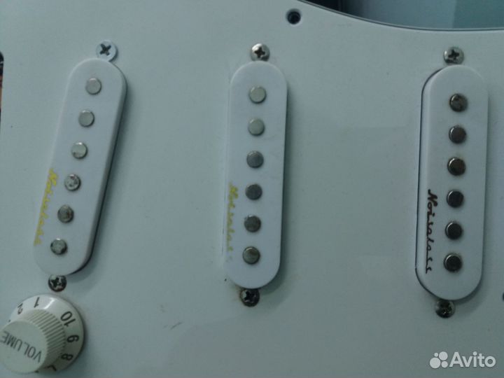Пикгард Stratocaster в сборе
