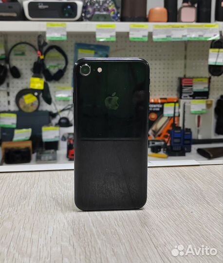 iPhone 7, 32 ГБ