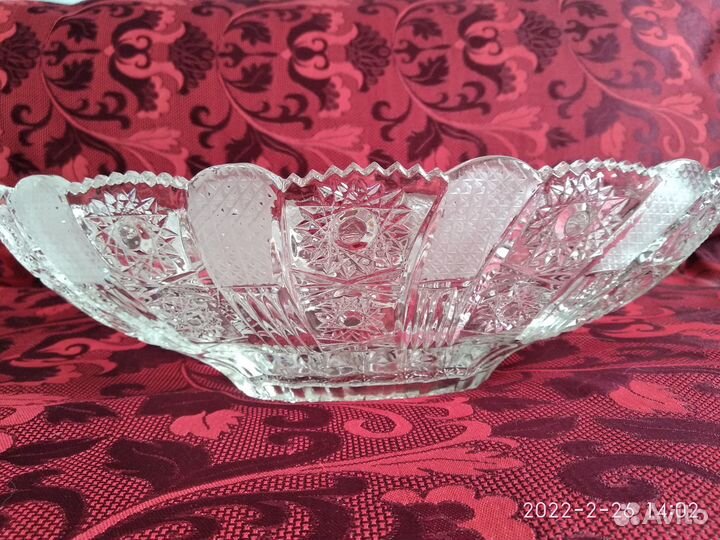 Салатница большая. Хрустальная