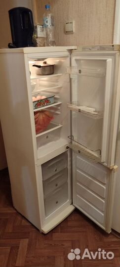 Холодильник Samsung rl17mbsw