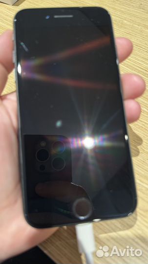 iPhone 7, 32 ГБ