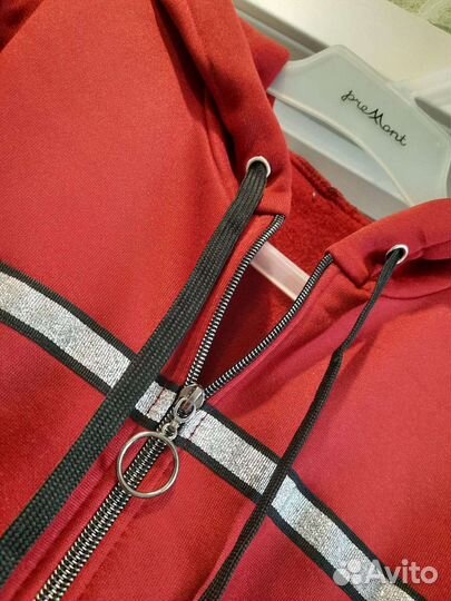 Спортивный костюм женский новый