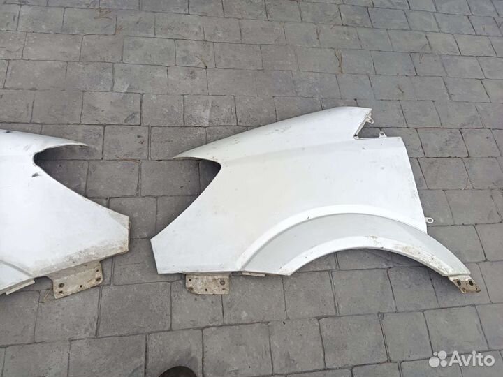 Крыло переднее Мерседес 906 кузов
