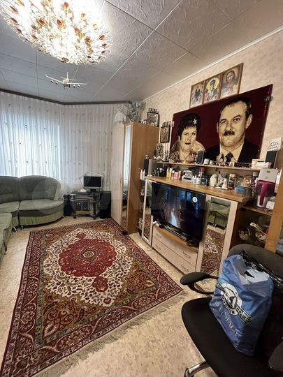 3-к. квартира, 74 м², 1/9 эт.