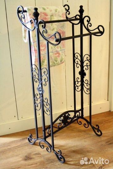 Вешалка напольная