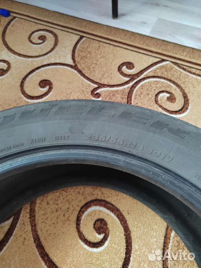 Bridgestone Dueler H/L 33 235/55 R19