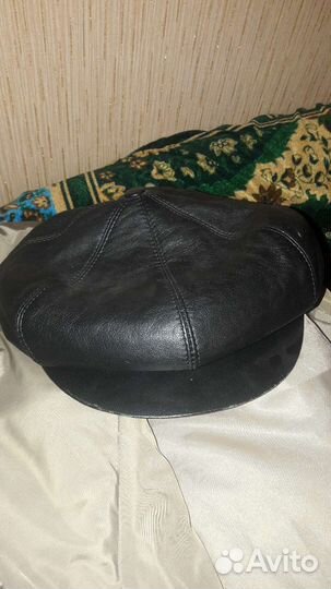 Кепка из натуральной кожи