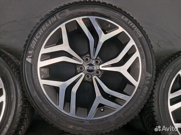 Комплект оригинальных колёс Land Rover Velar R21
