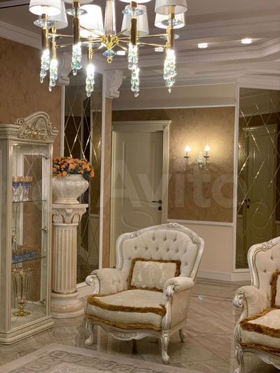 3-к. квартира, 127 м², 21/24 эт.