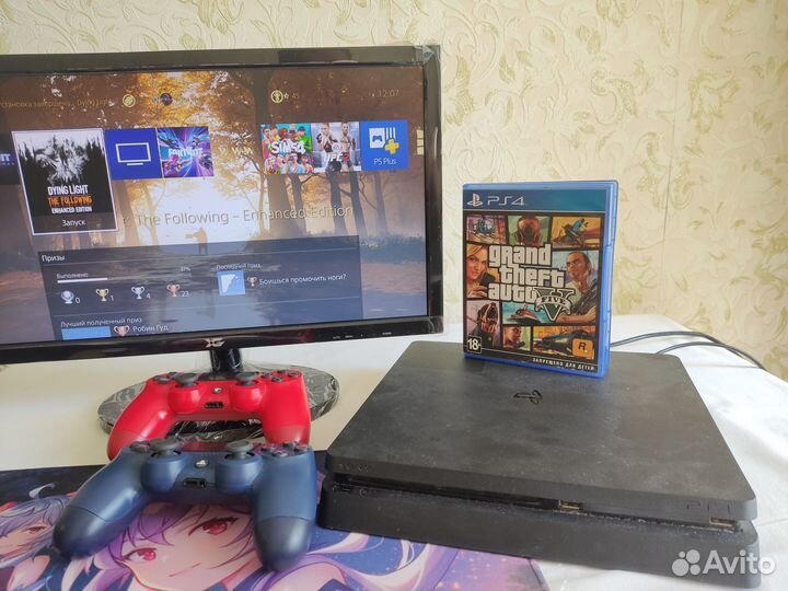 PlayStation 4 Slim 500 gb + 2 джойстика + 2 диска