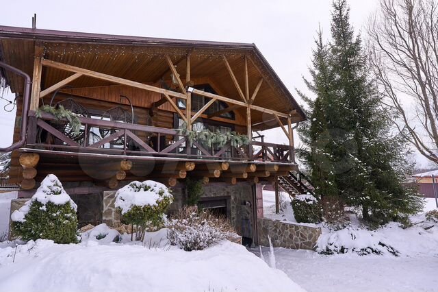 Дом 270 м² на участке 10 сот.