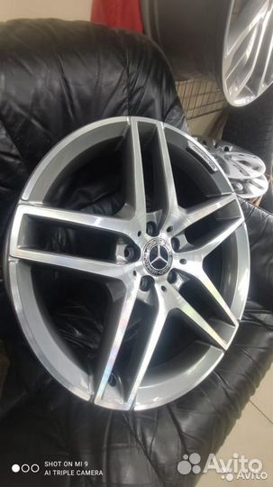 Диски 8,5J x R19. 5 x 112., ET 38. D 66,6 Mercedes