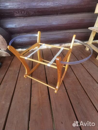 Люлька-переноска плетёная с подставкой