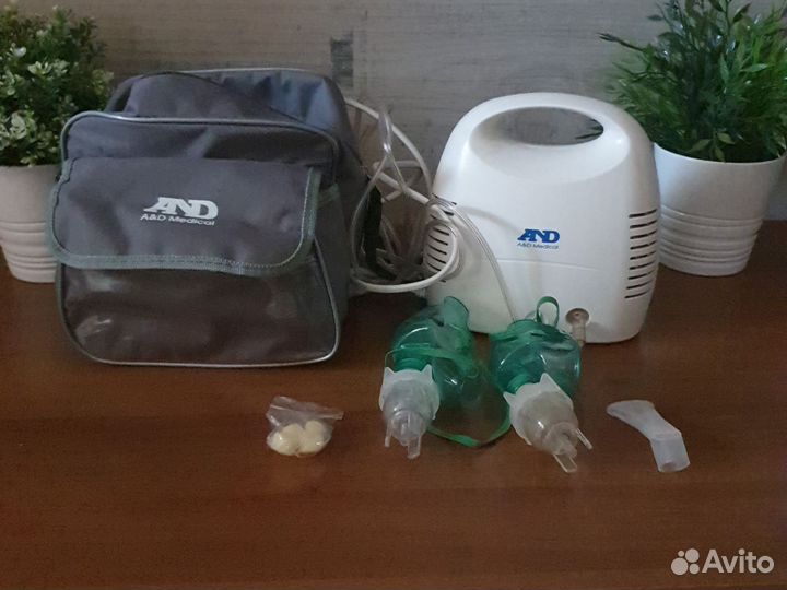Ингалятор небулайзер