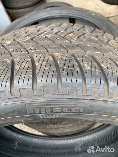 Pirelli Scorpion Winter 285/35 R22 106V