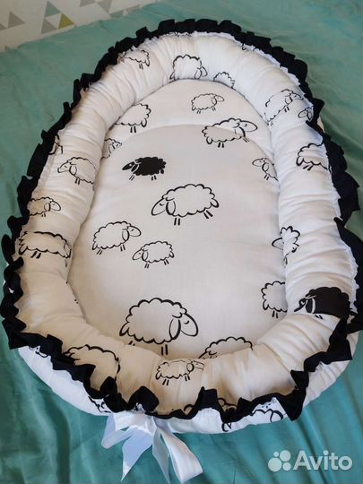 Кокон для новорожденных