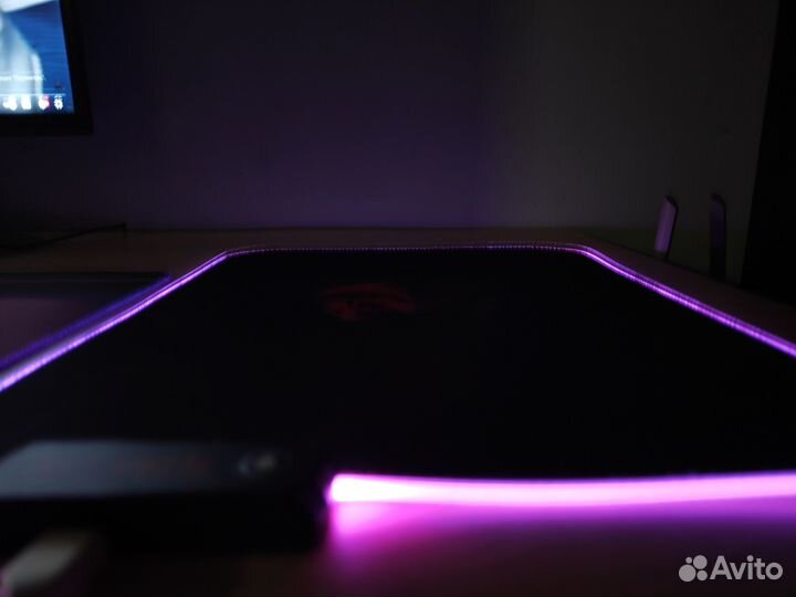 Продам коврик redragon