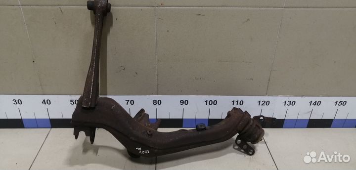 Рычаг задний нижний левый Avensis II 2003-2008