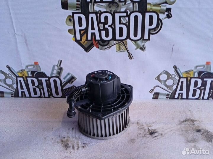 Моторчик печки на Chevrolet Aveo T250