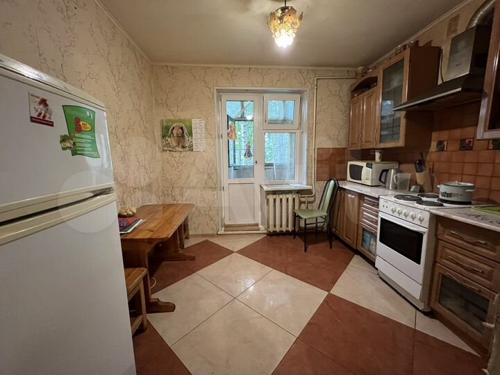 3-к. квартира, 71,3 м², 1/5 эт.