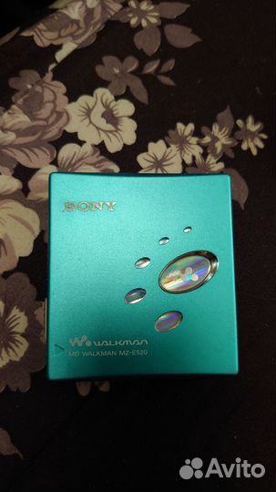 Sony MD walkman MZ -E77