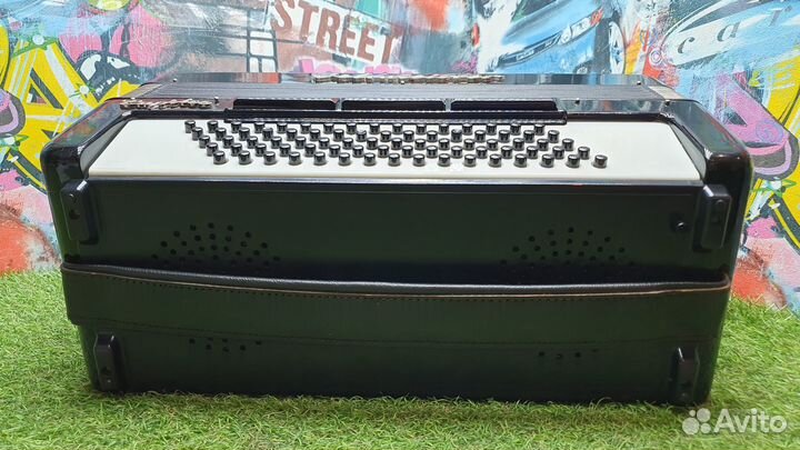 Аккордеон Weltmeister 3/4 Caprice покупка/продажа
