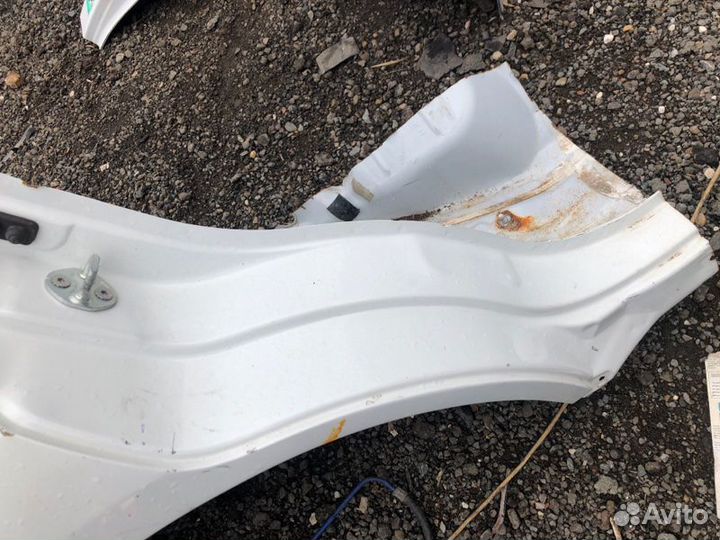 Крыло четверть заднее правое Peugeot 4007