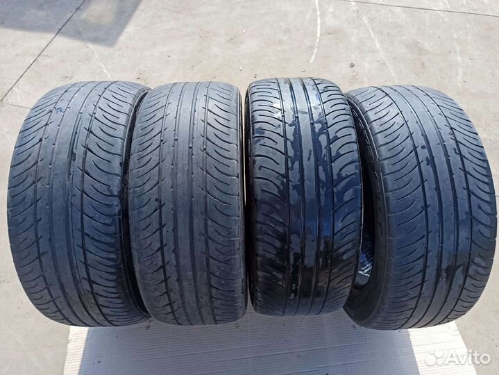 Kumho Ecsta SPT KU31 235/55 R17
